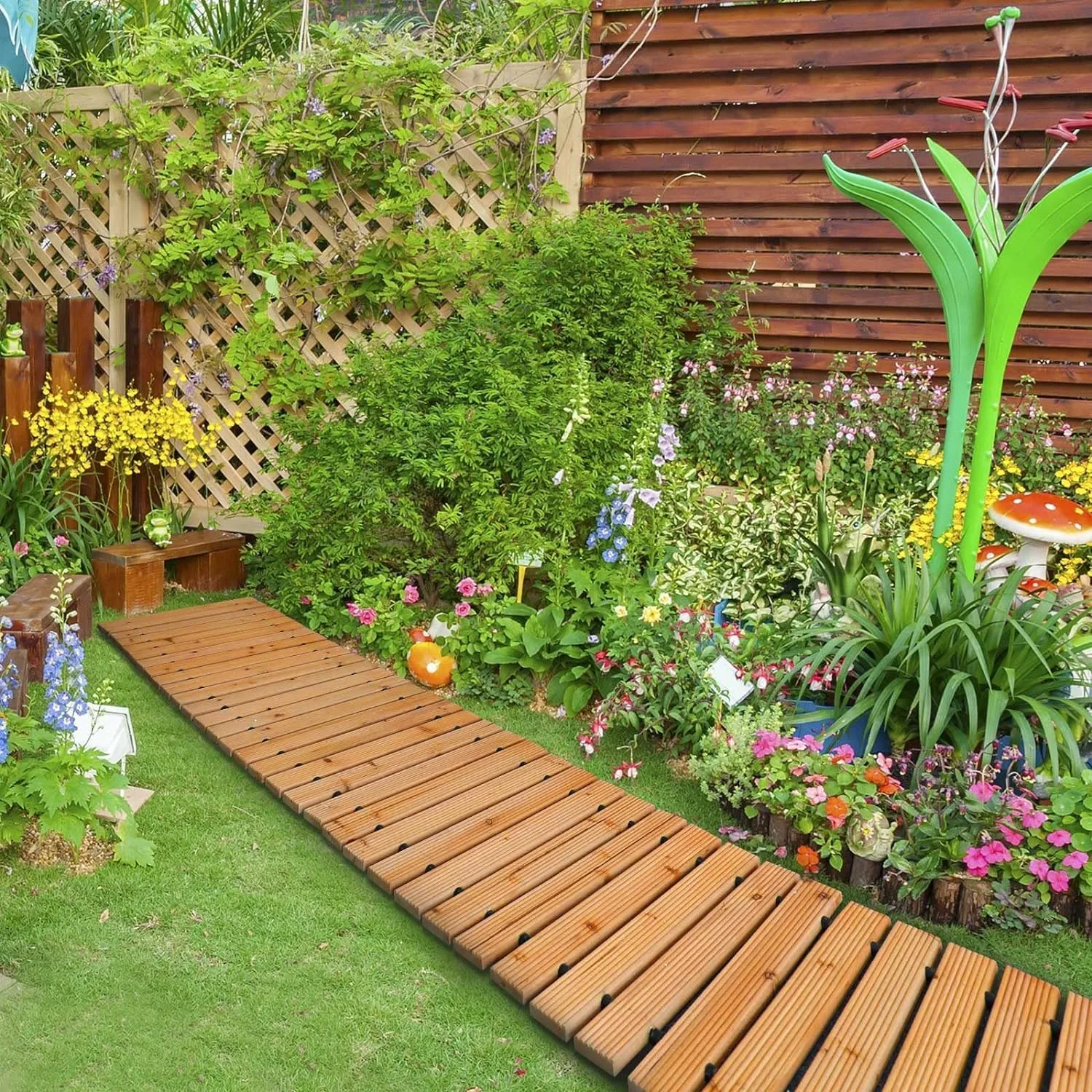Chemin de jardin en bois